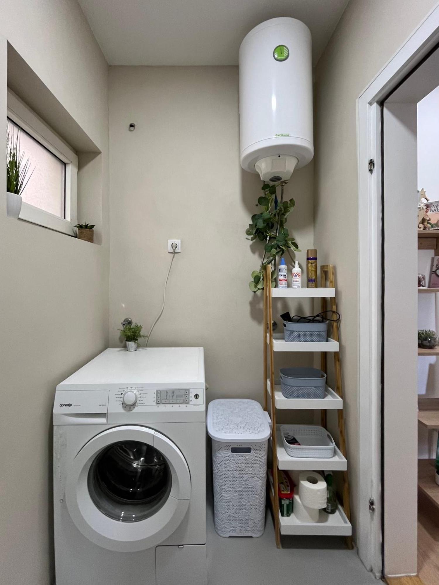 Apartment Vera With Free Garage Novi Sad Bagian luar foto