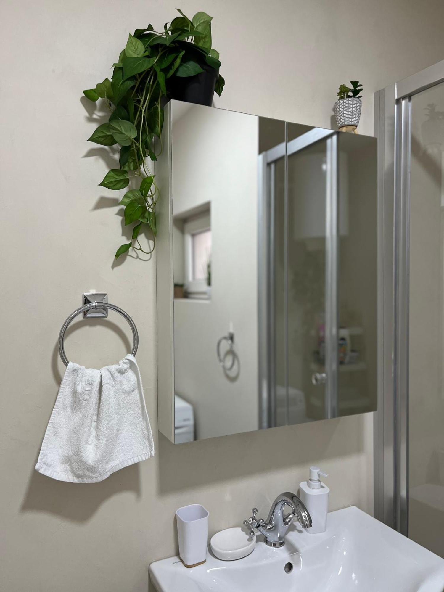 Apartment Vera With Free Garage Novi Sad Bagian luar foto